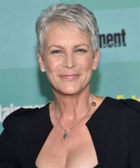 jamie lee curtis breast size|Jamie Lee Curtis Height Weight Measurements Bra Size